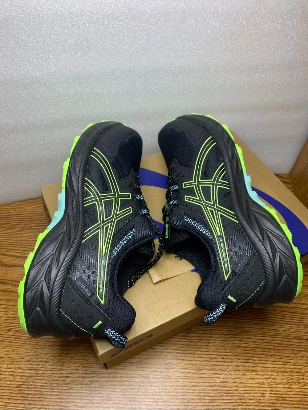 Asics Gel Venture 9 Waterproof Hiking Trail Running Shoes Black Mens Size 8 New